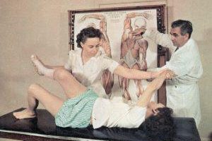 Maggie Knott a MUDr. Kabat, Kabat-Kaiser Vallejo